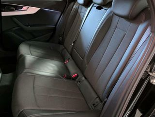 Audi A4 AVANT 30TDI 2.0 TDI S-LINE S-TRONIC
