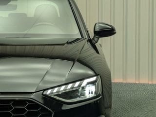 Audi A4 AVANT 30TDI 2.0 TDI S-LINE S-TRONIC