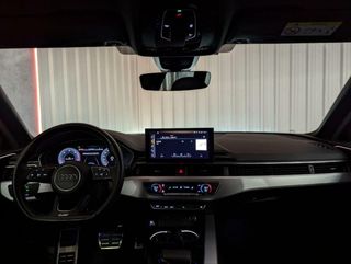 Audi A4 AVANT 30TDI 2.0 TDI S-LINE S-TRONIC