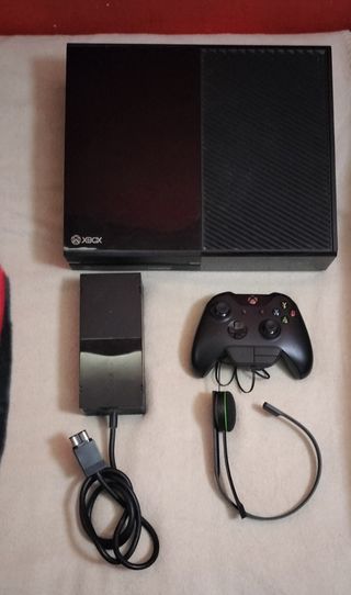 Xbox One 500gb tutto originale 