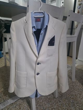 Traje de comunión blanco y azul talla 11