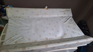 Cómoda cambiador/bañera bebé con cajones