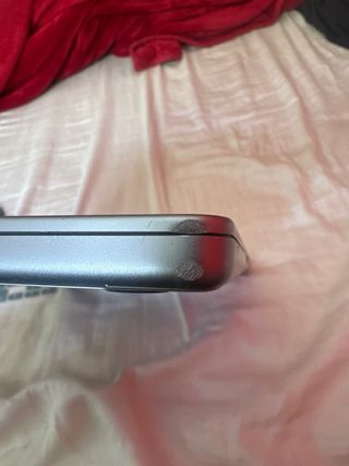 MacBook Pro 16 2023 16GB casi nuevo