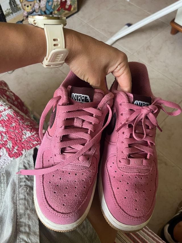 Nike Air Force 1 Rosa Fuerte