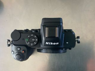 Nikon Z5 + Nikkor 24-50mm Kit     3.029 Disparos .