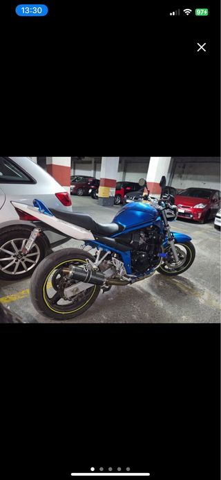  se vende Moto Suzuki bandít 650cc 2006
