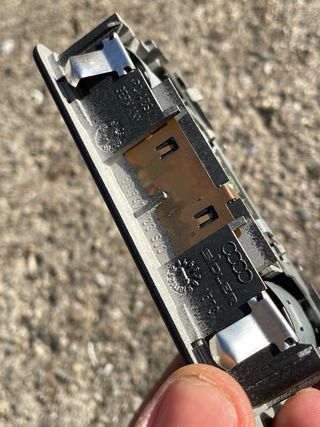 Luces techo y puerta maletero AUDI A4 B7