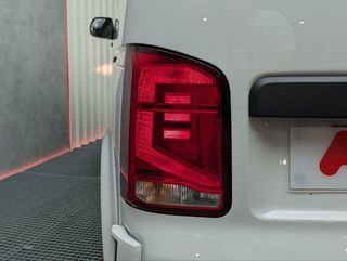 Volkswagen Transporter 2.0 TDI 110CV L2H1