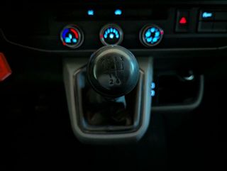 Volkswagen Transporter 2.0 TDI 110CV L2H1