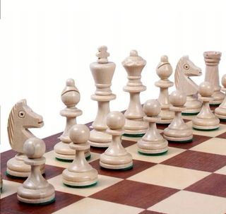 Ajedrez de madera Tournament 3. Nuevo. 