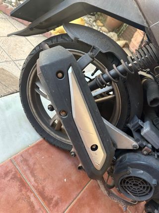 Peugeot Tweet 125cc - Funciona y circula