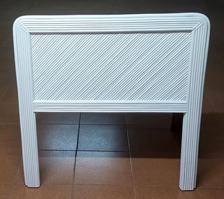 Cabezal de bambú y madera blanco