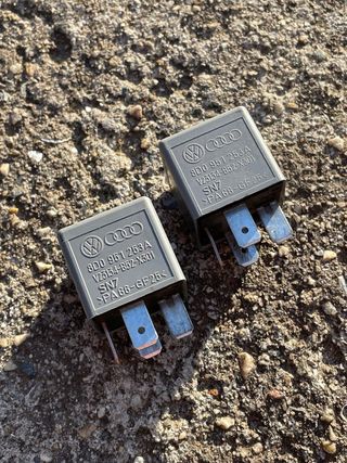 Pareja relés 373 AUDI / VOLKSWAGEN / VAG