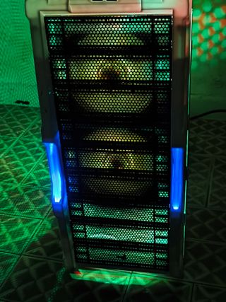 Torre PC i7 24GB 2TB SSD