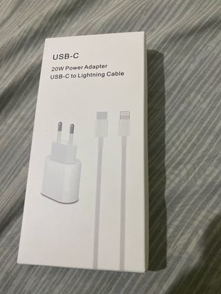 Cargador IPhone USB-C 20W+ Cable Lightning 2m