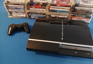 Consola PS3 Sony + Mando y Juegos