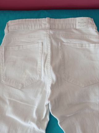 Pantalón Bershka Push Up Talla 36