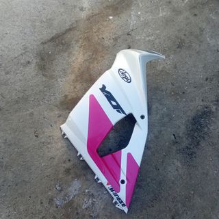 Carenado YZF 750 R Yamaha para reparar