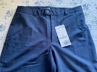 Pantalón de vestir de mujer, azul marino.