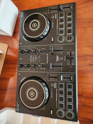 Controlador DJ Pioneer DDJ-200