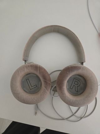 Bang & Olufsen Beoplay H4 Beige/Plata