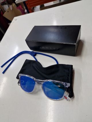 Gafas de sol Oakley azules