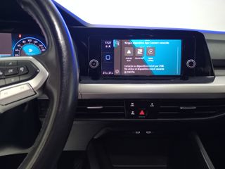 Volkswagen Golf 1.0 eTSI 110cv DSG Life