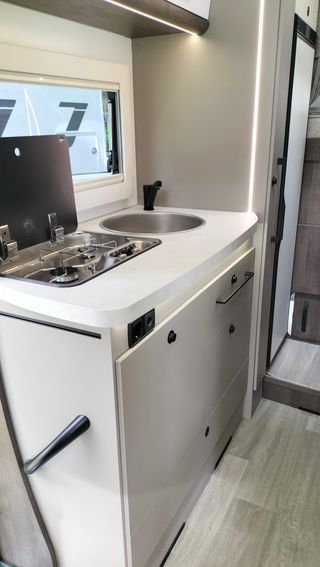 Benimar Perfilada Tessoro 444 5 plazas Garaje