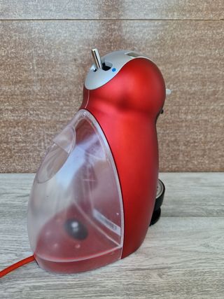 Cafetera Dolce Gusto Roja