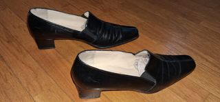 Zapatos de piel Giorgione Giotto negros.