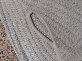 Poncho niña tejido con flores