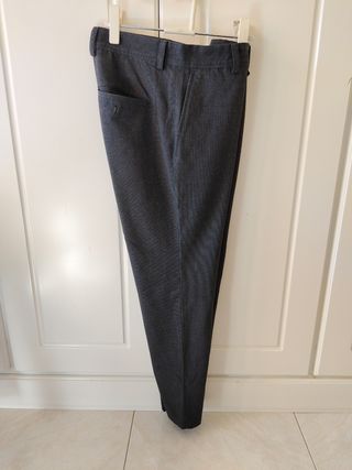 Pantalón de vestir gris hombre