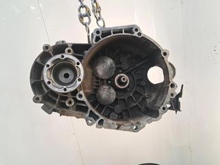 Audi TT (8J) 2008 2,0 L gasolina 6 velocidades caja de cambios manual KDR
