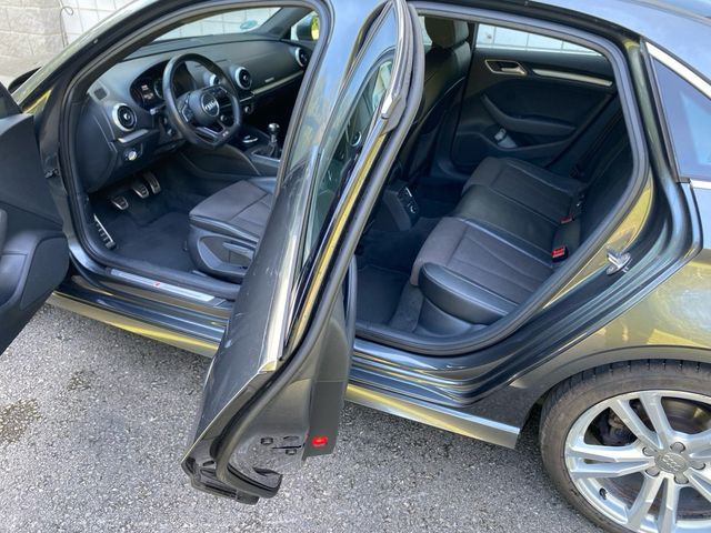 Audi A3 Sedan S-Line Limousine