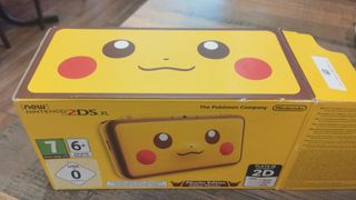 Nintendo 2DS XL Pikachu Edition