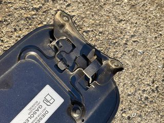 Tapa combustible AUDI A4 B7 Negra