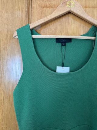 Vestido verde Zara