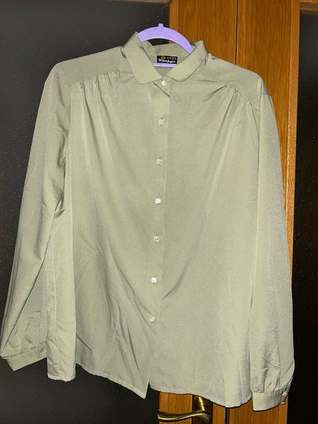 Camisa El Corte Inglés verde oliva mujer
