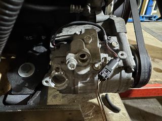 Compresor A/C BMW 530d E60 M57