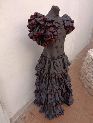 Vestido flamenco volantes lunares