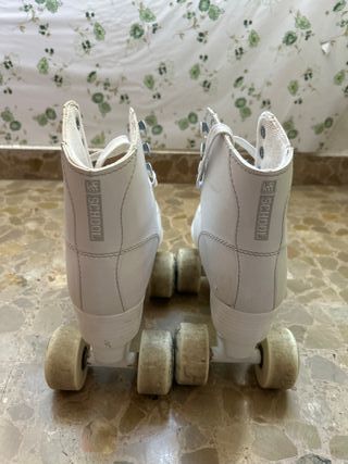 Patines de 4 ruedas blancos talla 36