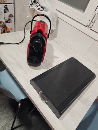 Cafetera Nespresso Krups Roja