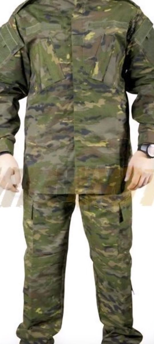 Uniforme pixelado verde talla 1N