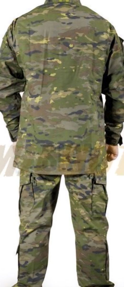 Uniforme pixelado verde talla 1N