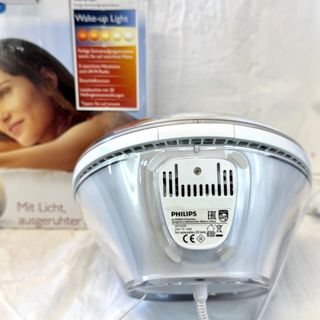 DESPERTADOR PHILIPS WAKE-UP HF3520 LIGHT RELOJ