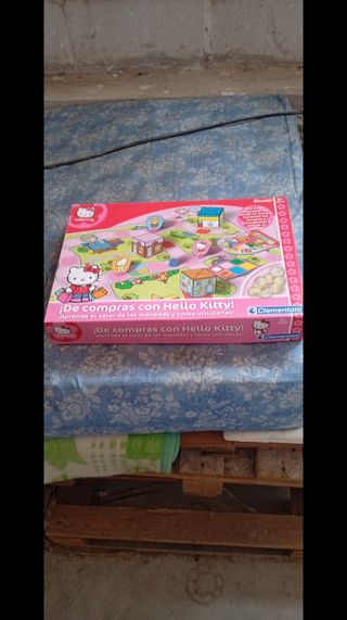 Juego de mesa ¡De compras con Hello Kitty!