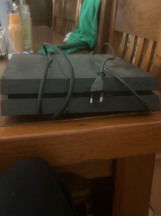 PS4 (PlayStation 4) Negra