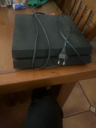 PS4 (PlayStation 4) Negra