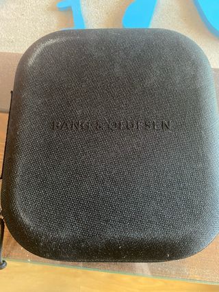 Auriculares Bang & Olufsen 
Beoplay HX