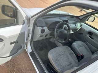 Renault Kangoo 2004